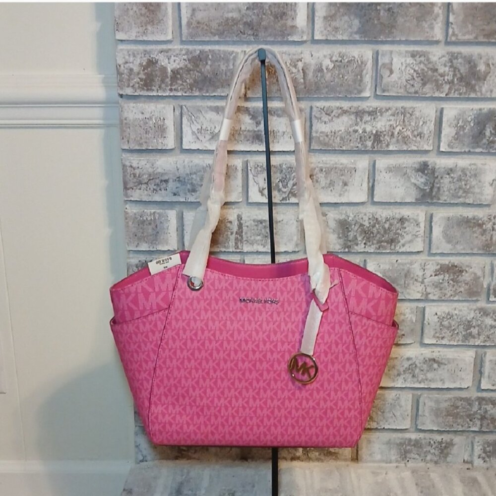 Michael Kors Jet Set Large Signature Top Zip Tote – Dragonfruit Pink | NWT - Picture 2 of 5
